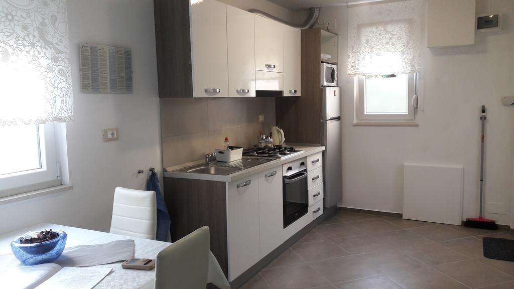 زادار Apartments Rotiroti المظهر الخارجي الصورة